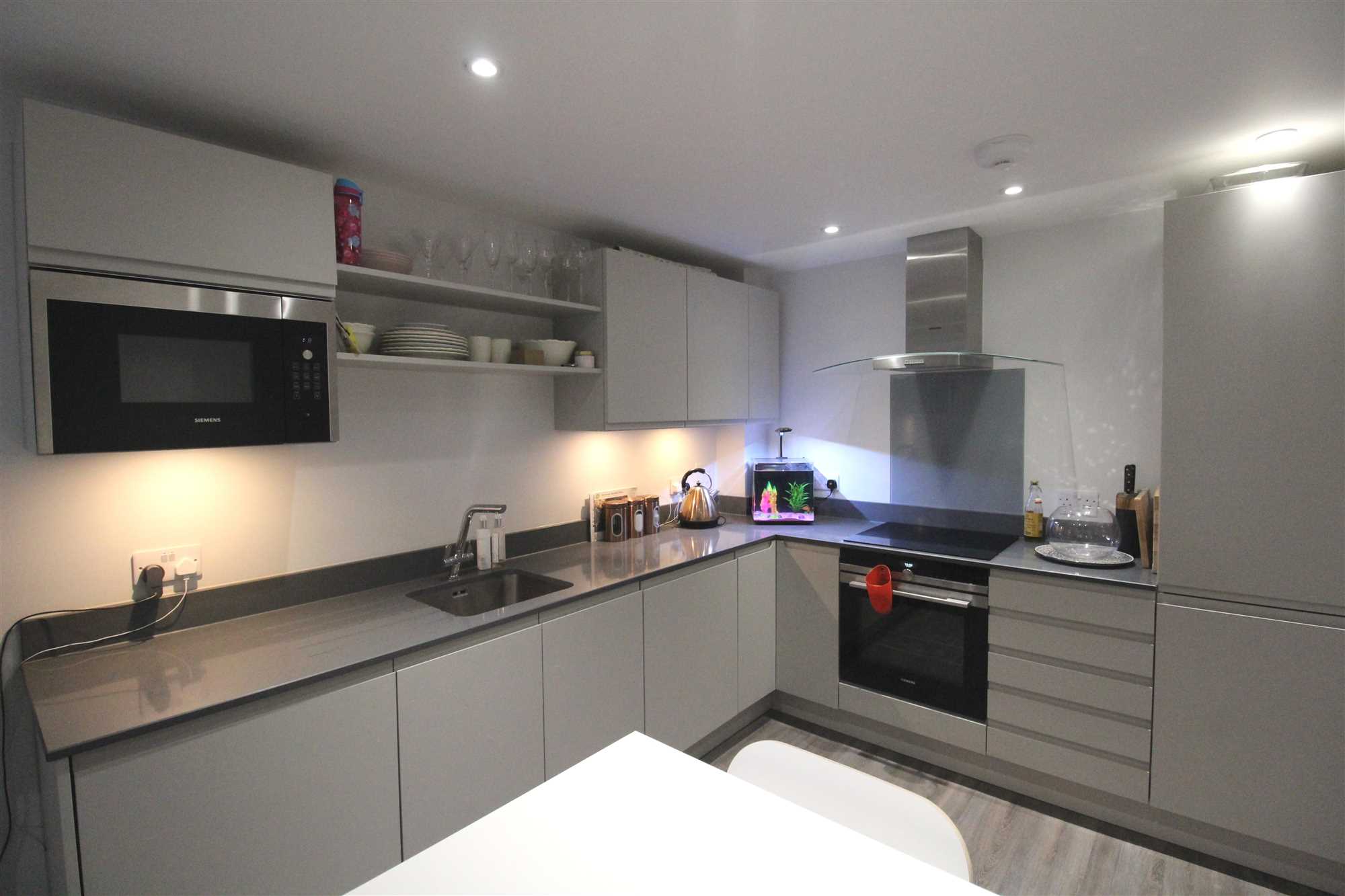 Flat Eastwood Boulevard in Southend-on-Sea