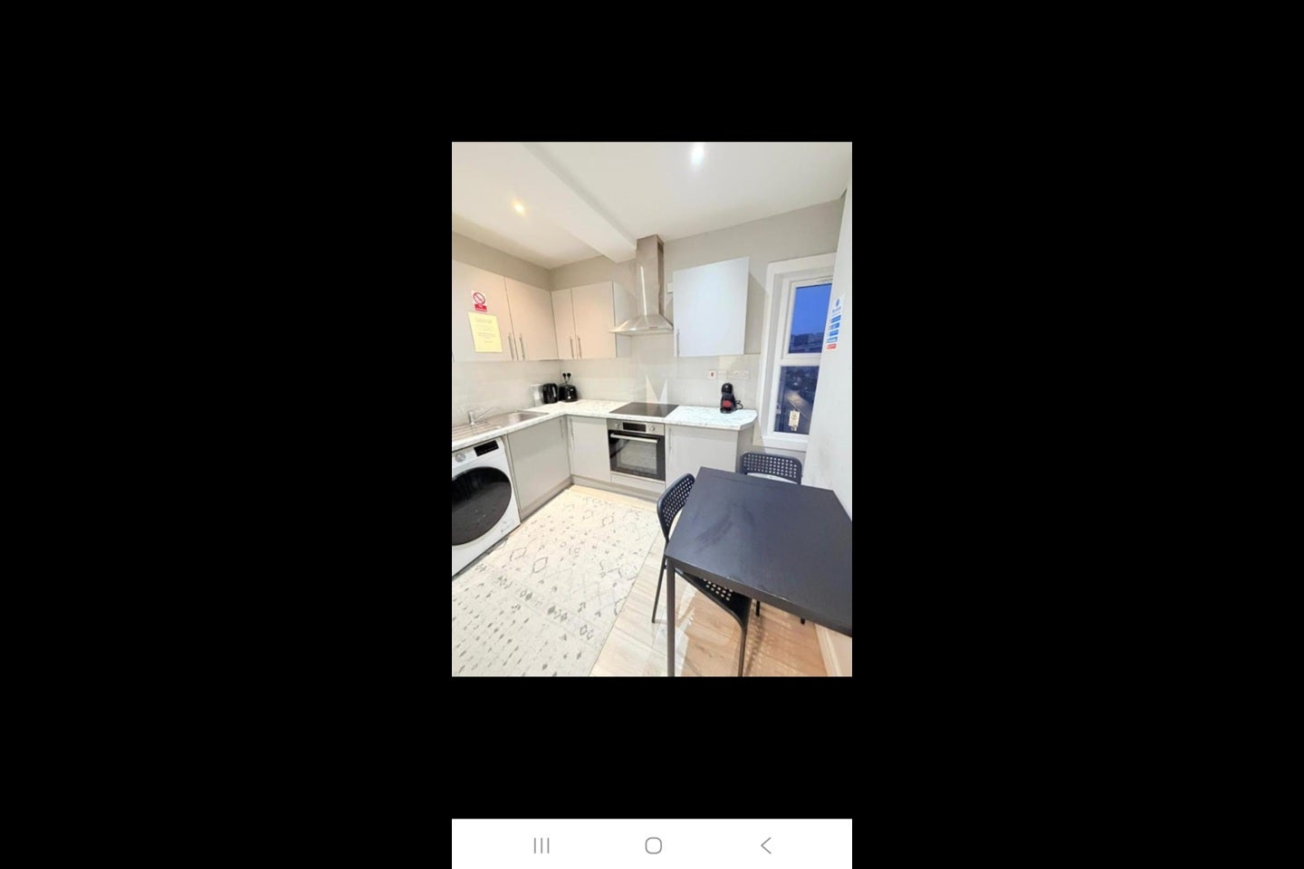 Room Seven Sisters Road in Greater London