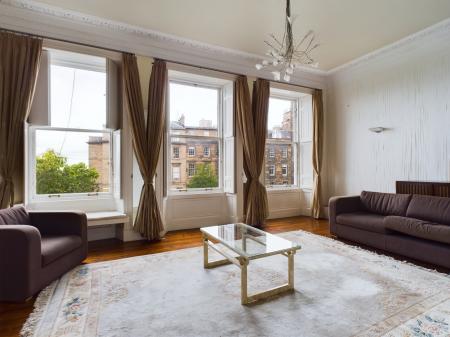 House Queensferry Street in City of Edinburgh
