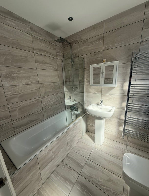 Room Lytham Road in Preston