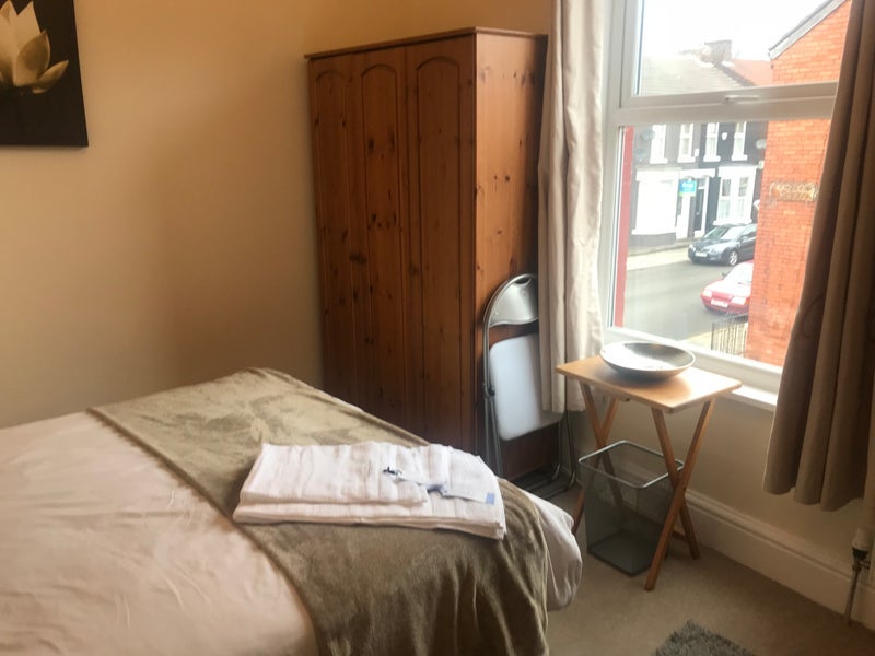 Room Colinton Street in Liverpool