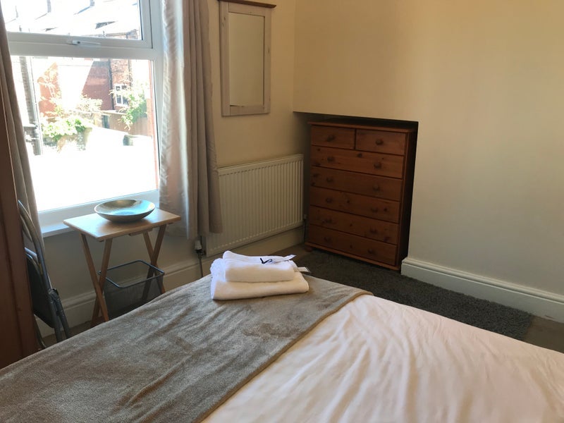 Room Colinton Street in Liverpool