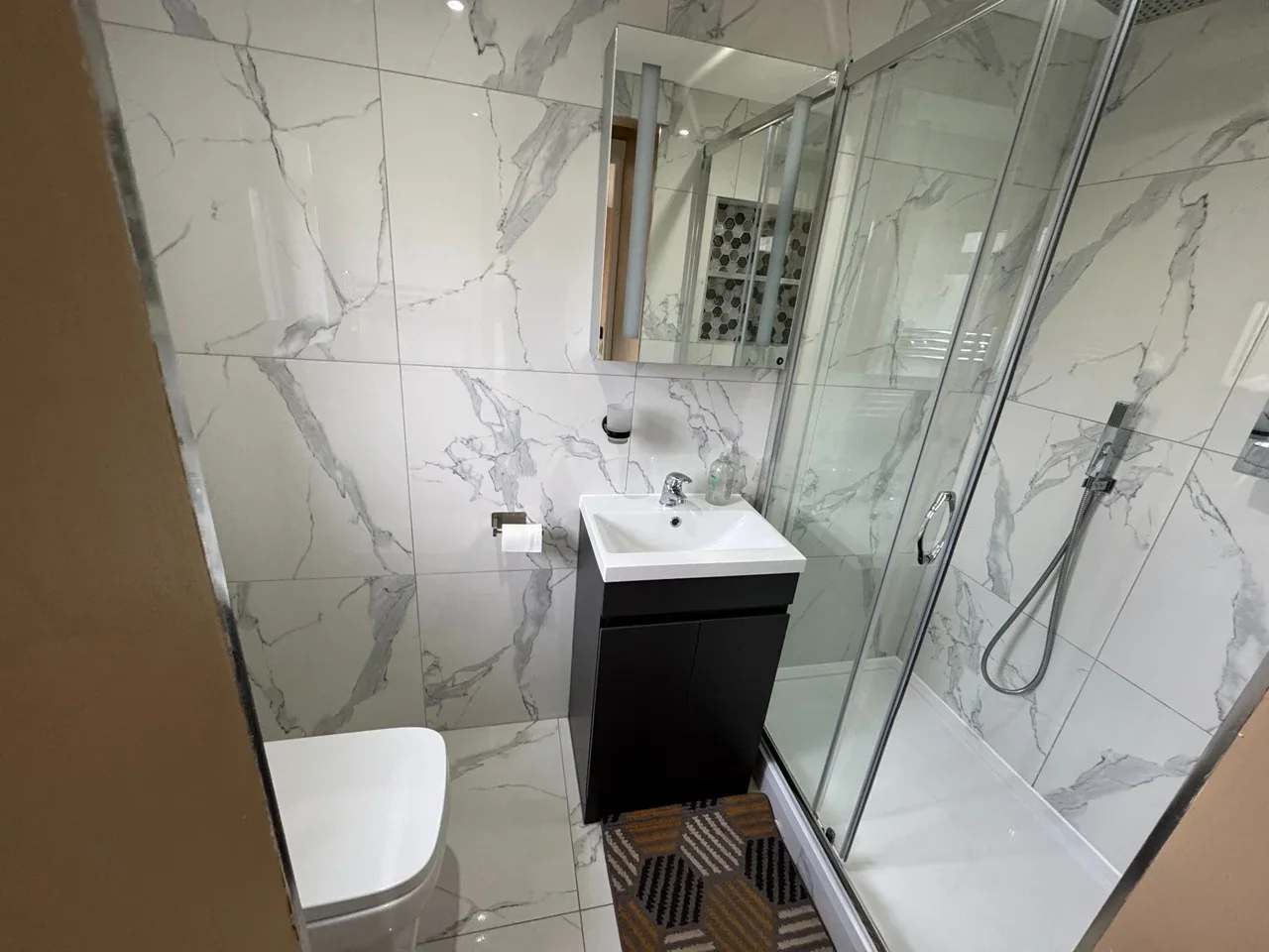 Room Stayton Road in Greater London