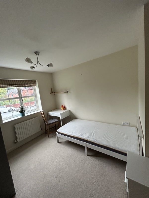Room Hamstead Road in Sandwell