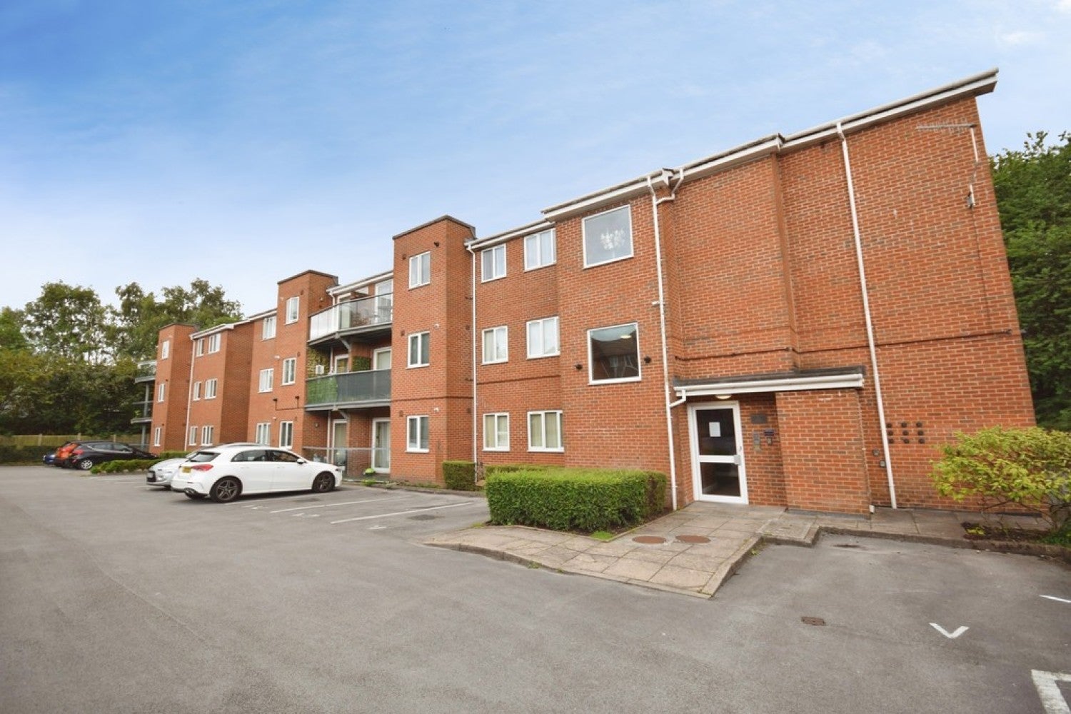Flat Sunny Bank in Stoke-on-Trent