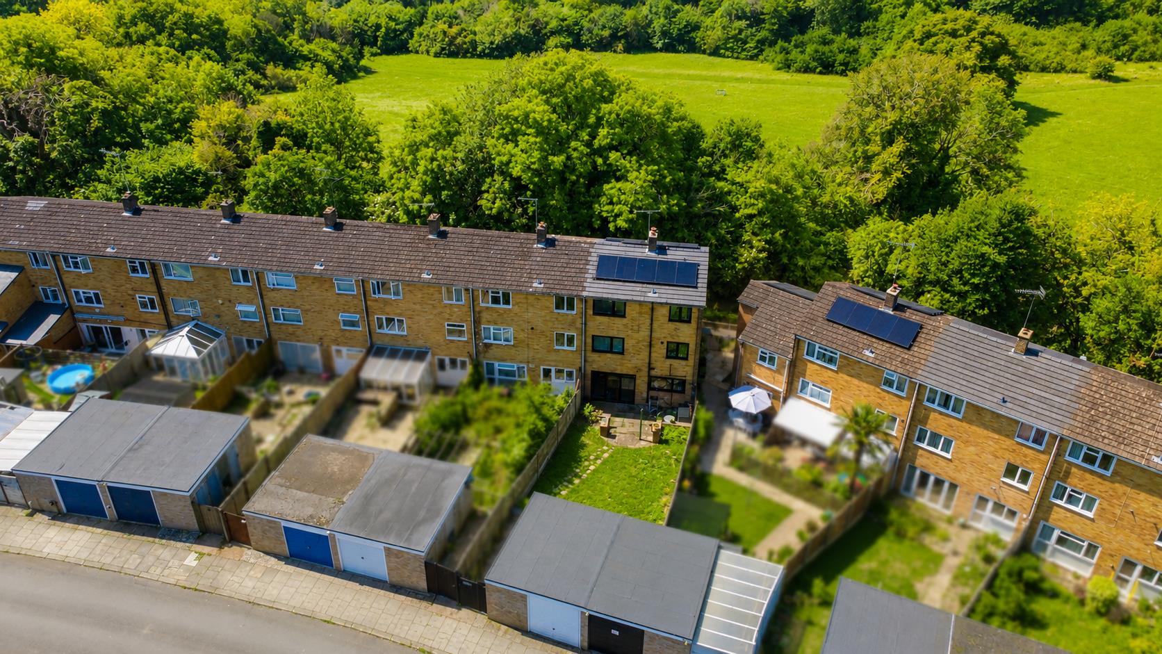 House Valleyside in Dacorum