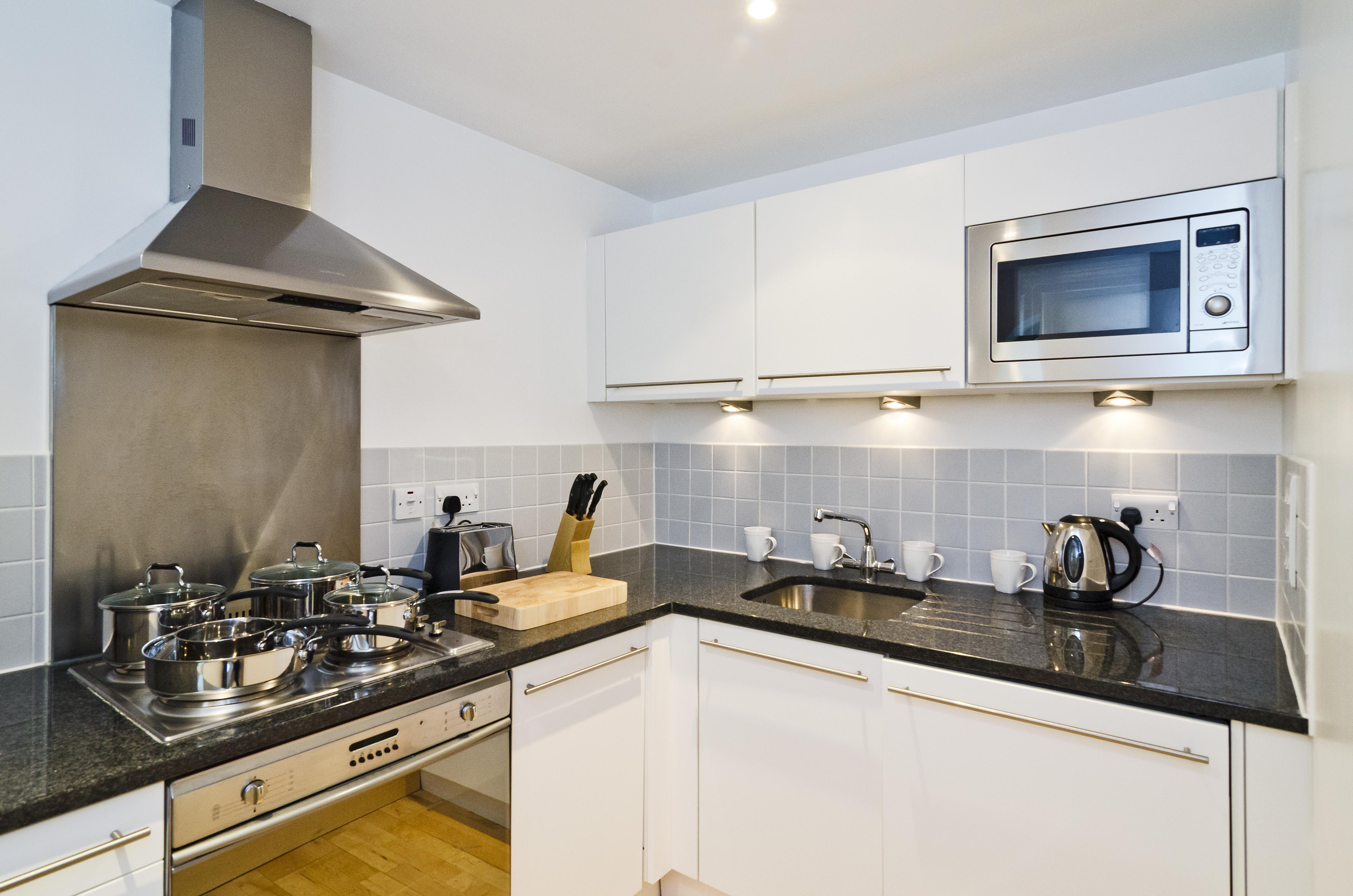 Flat Leyden Street in Greater London