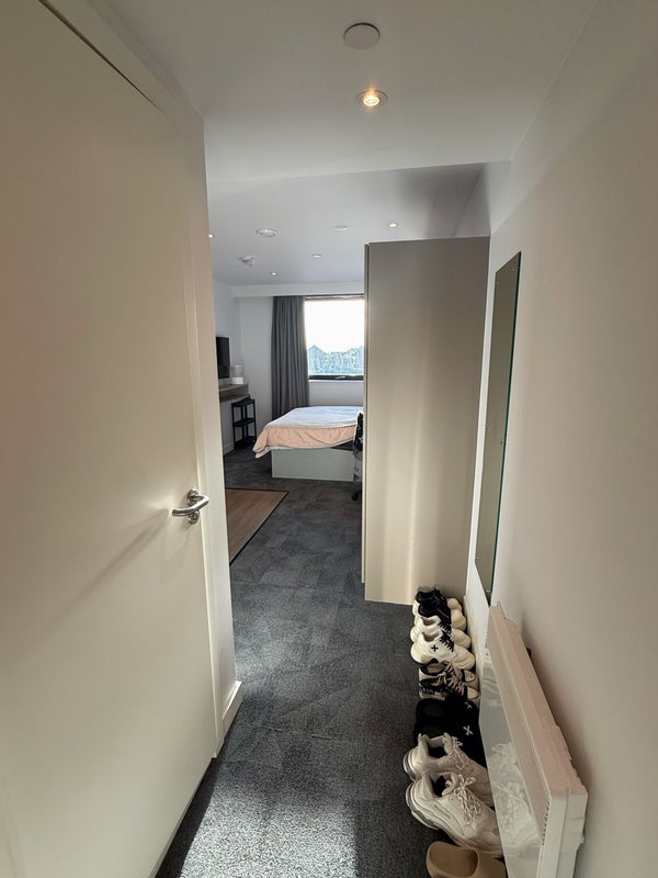 Flat Broadway in Salford