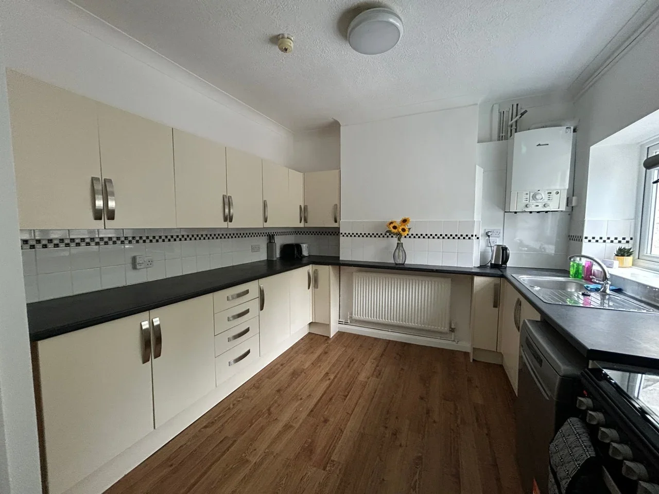 Room Upper Hollingdean Road in Brighton
