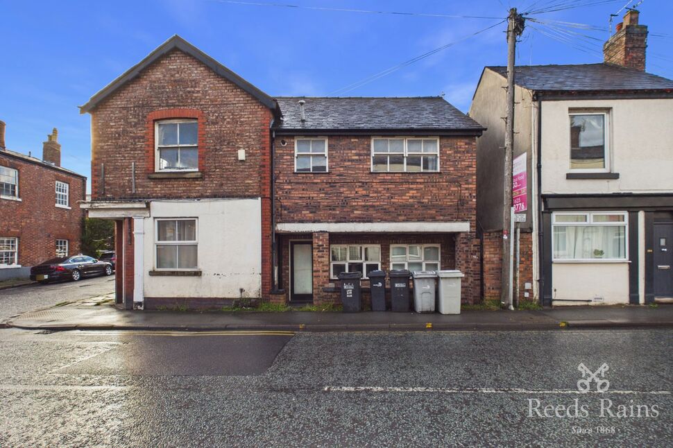Flat Park Lane in Macclesfield