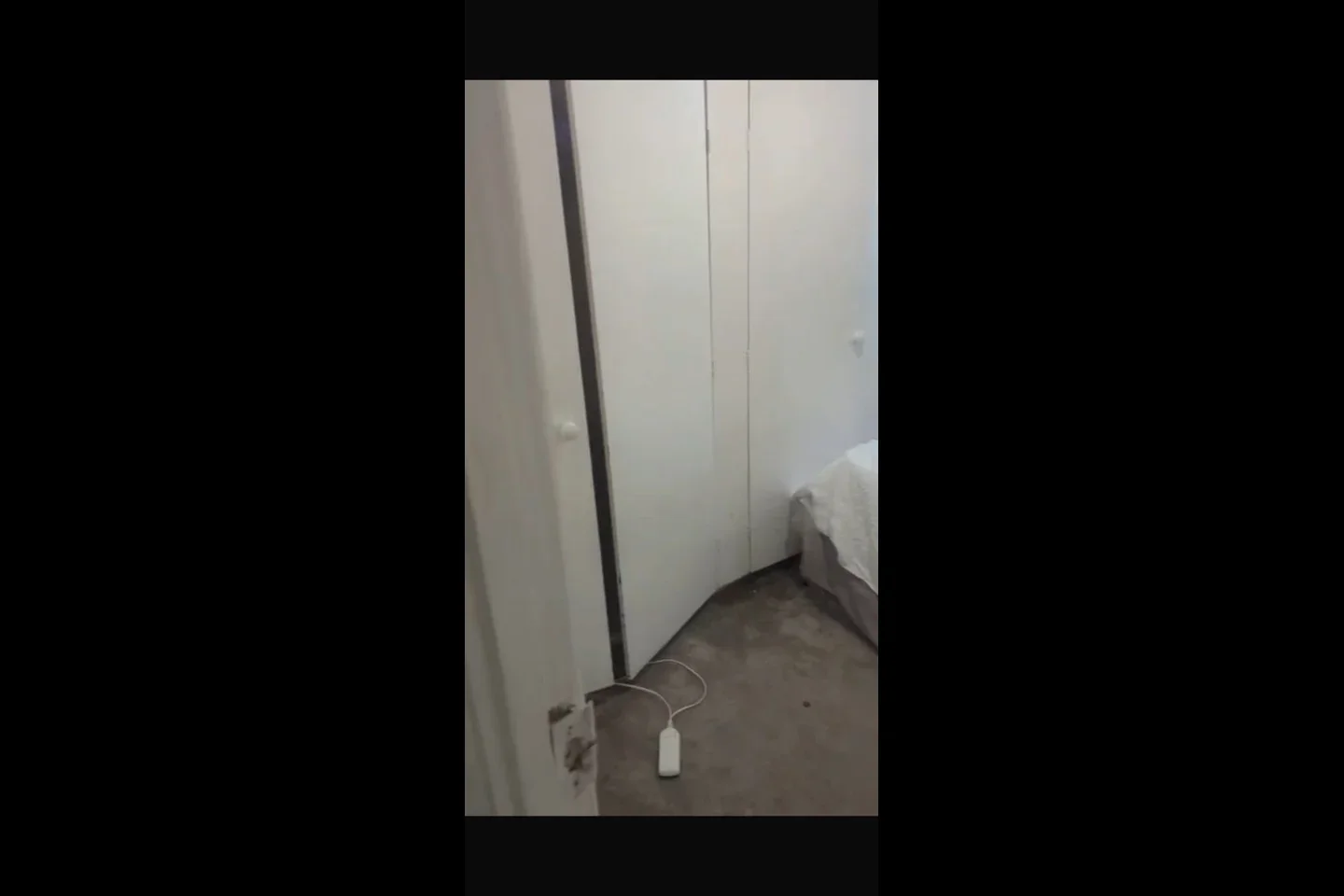 Room Burrow Walk in Greater London