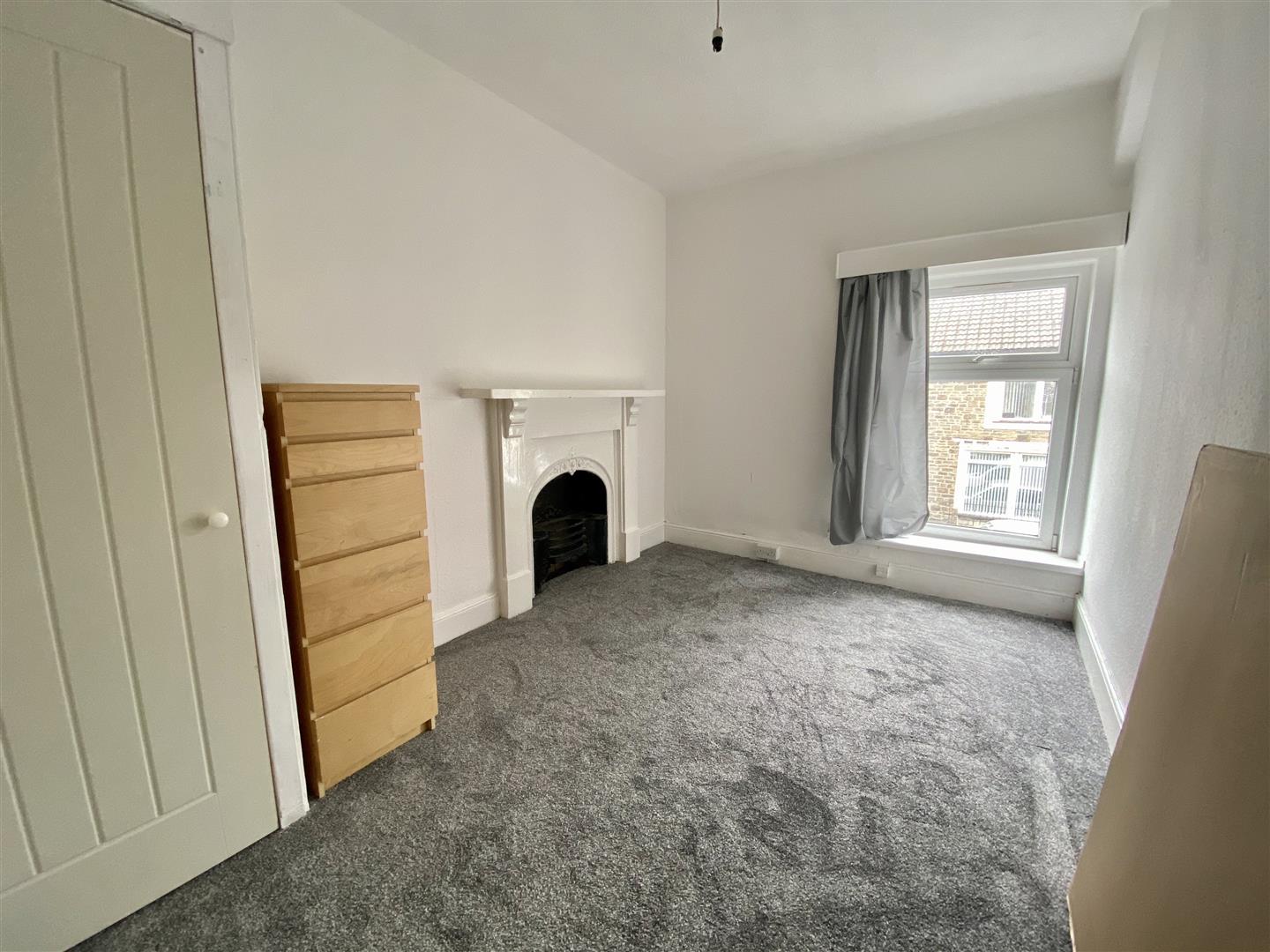 Flat John Street in Pontypridd