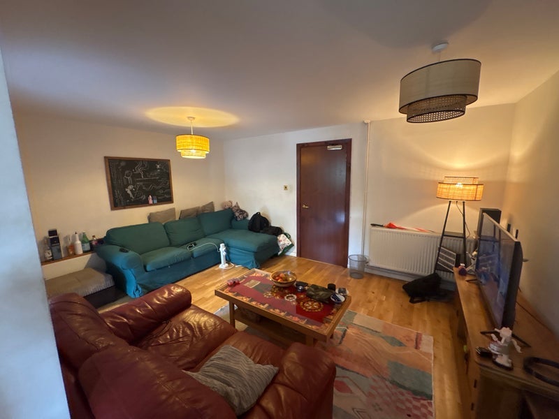 Room Dean Crescent in Bristol