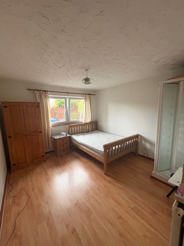 Room Dean Crescent in Bristol