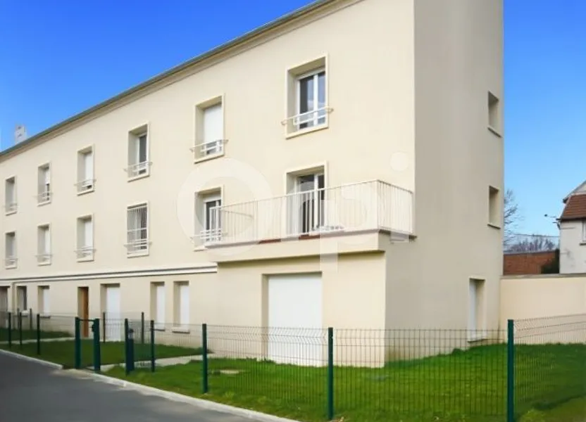 Flat Route de Paris in Lagny-le-Sec