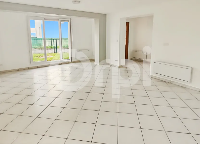 Flat Route de Paris in Lagny-le-Sec