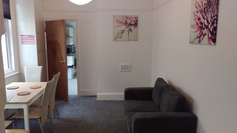 Room Marston Road in Bristol