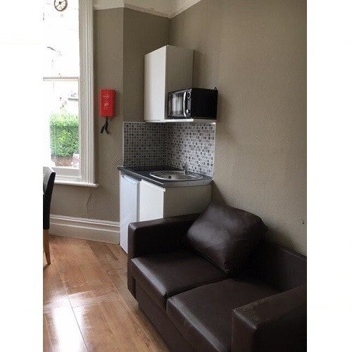 Room Matheson Road in Greater London