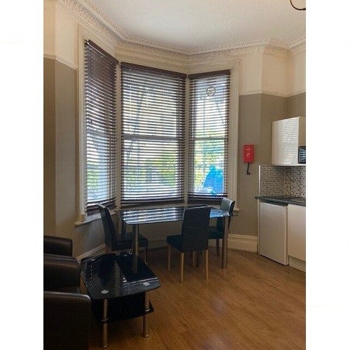 Room Matheson Road in Greater London