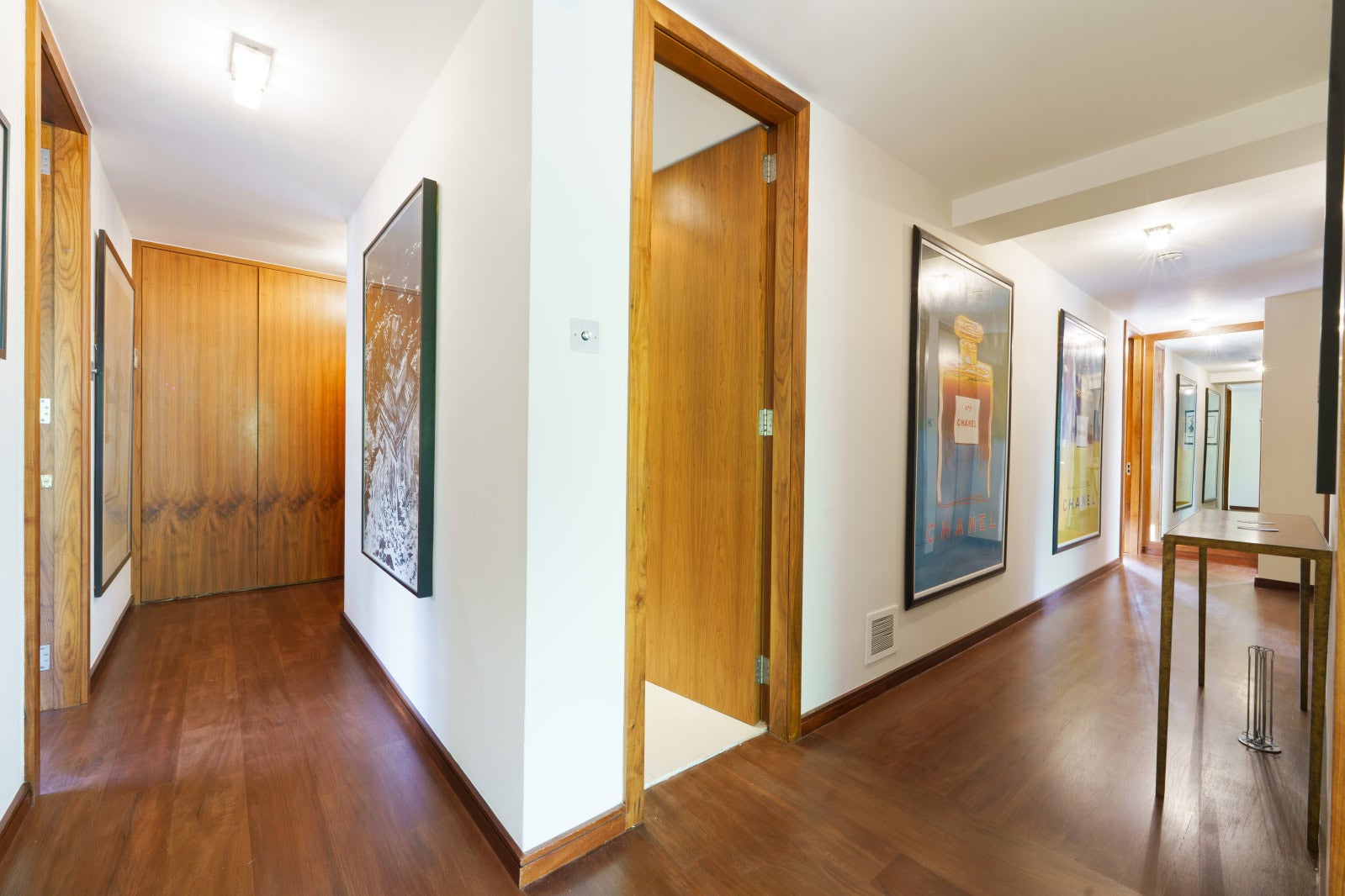Flat Queensmead in Greater London