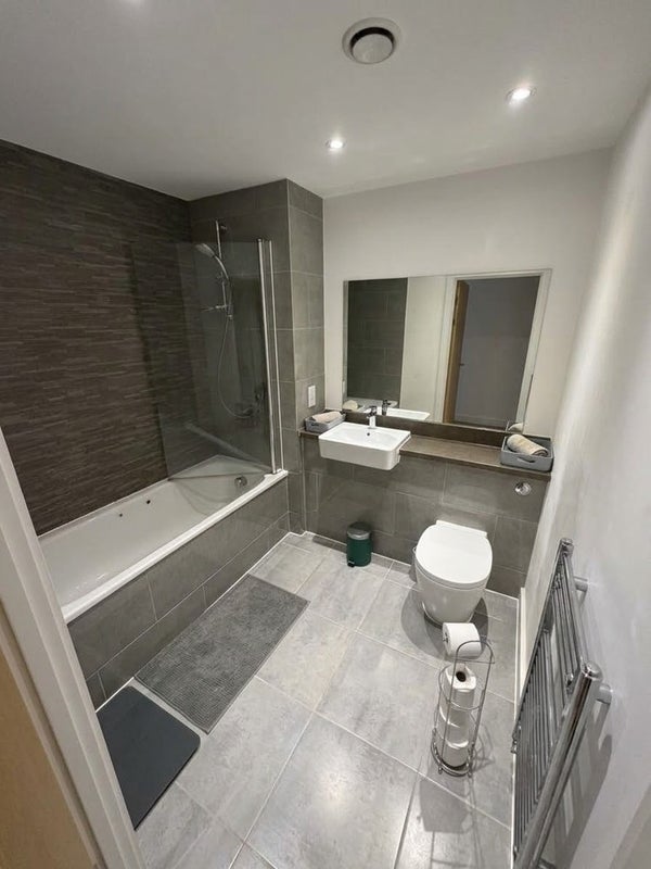 Room Potato Wharf in Manchester
