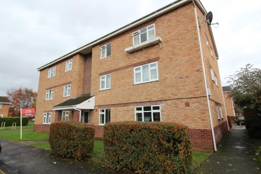 Flat Epsom Walk in Hereford