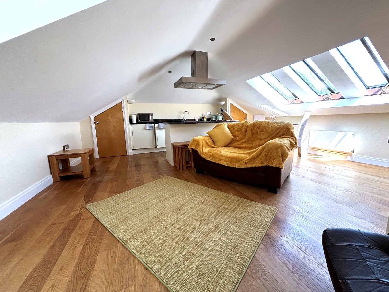 Room The Mews Apartments in Canterbury