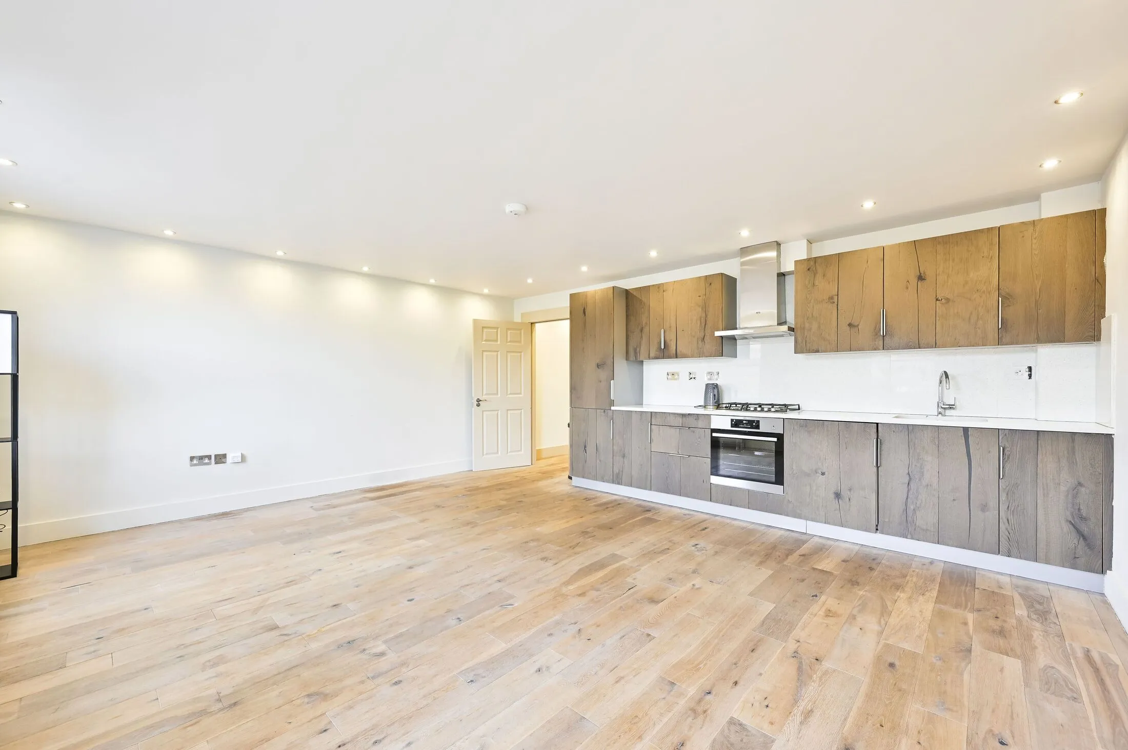 Flat Fulham Road in Greater London