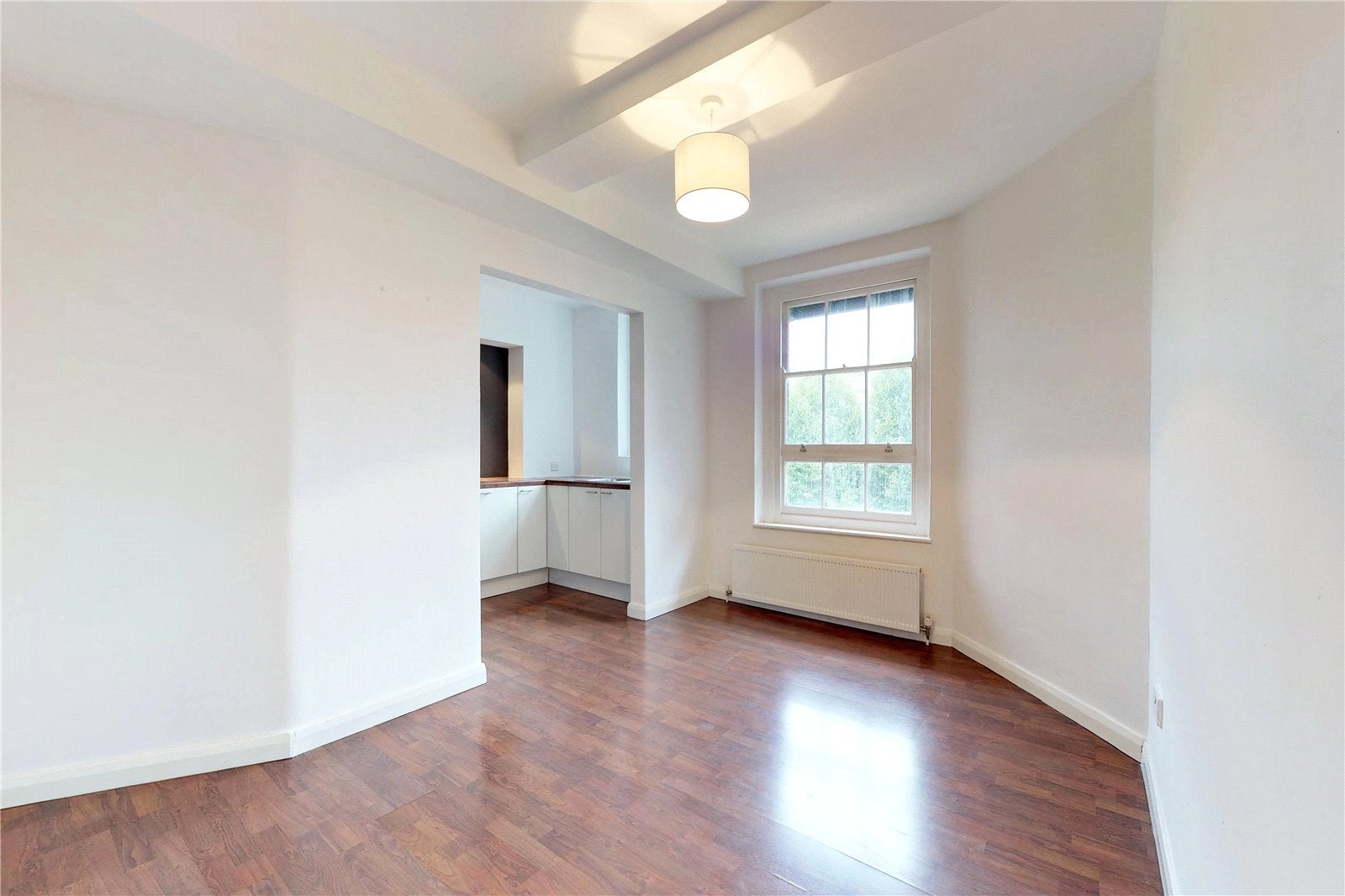 Flat Wilmot Street in Greater London