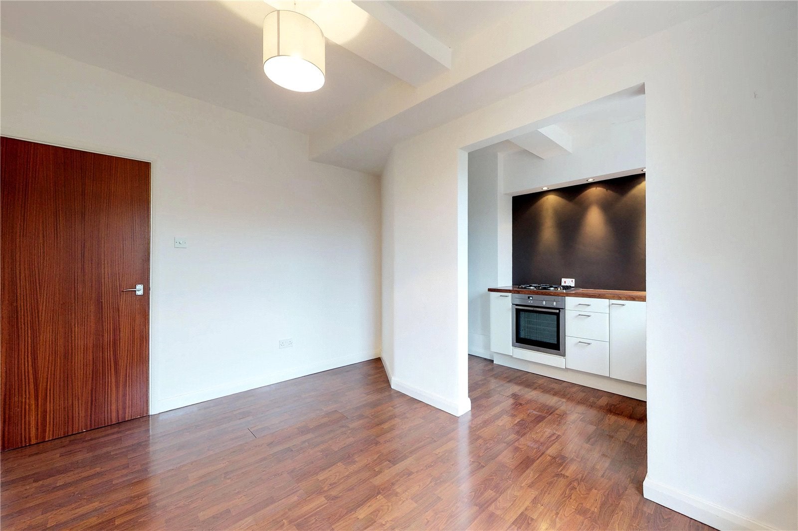 Flat Wilmot Street in Greater London