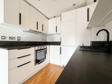Flat Gotts Road in Leeds