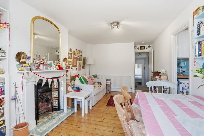 Flat Jedburgh Street in Greater London