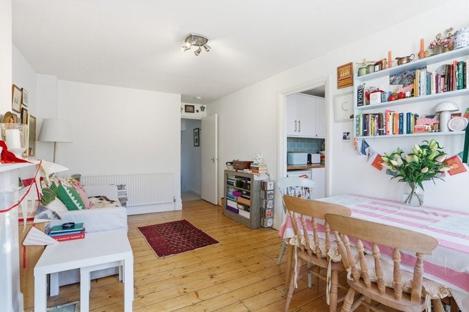 Flat Jedburgh Street in Greater London