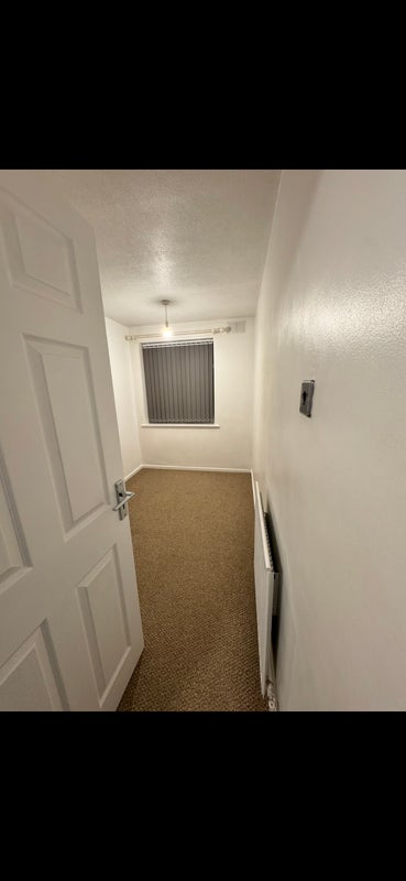 Room Sunnybank Avenue in Coventry