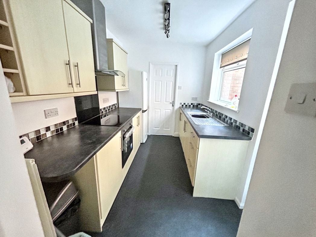 Flat Axwell Terrace in Gateshead