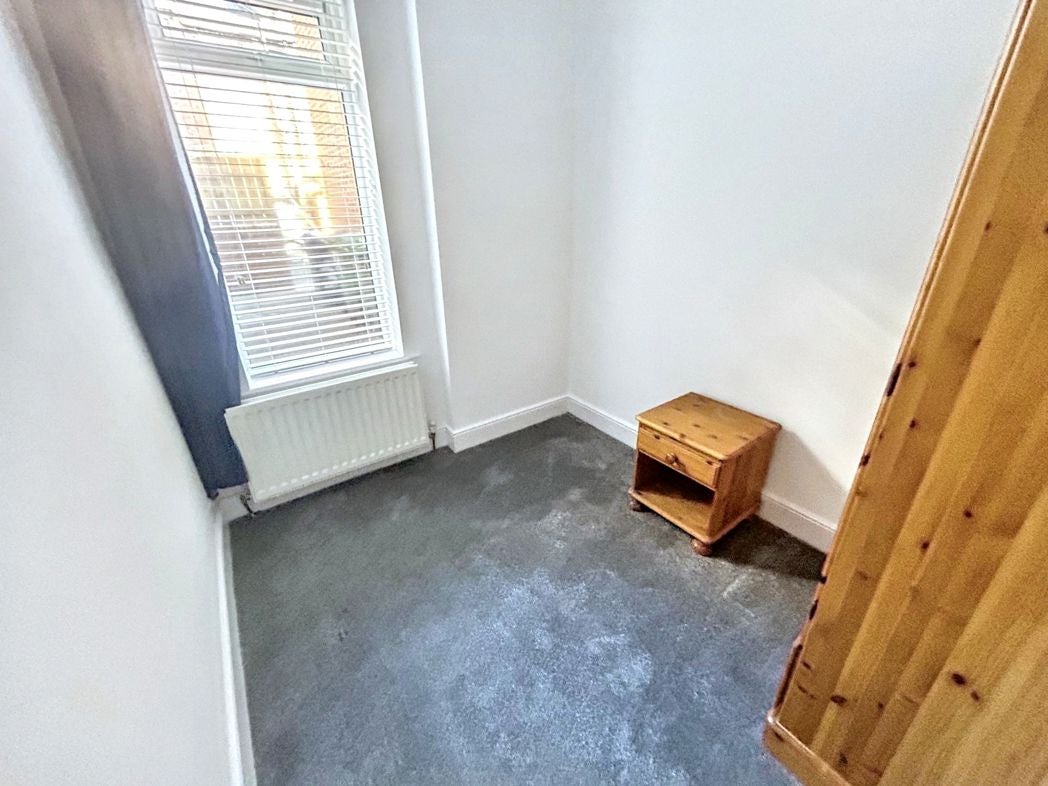 Flat Axwell Terrace in Gateshead