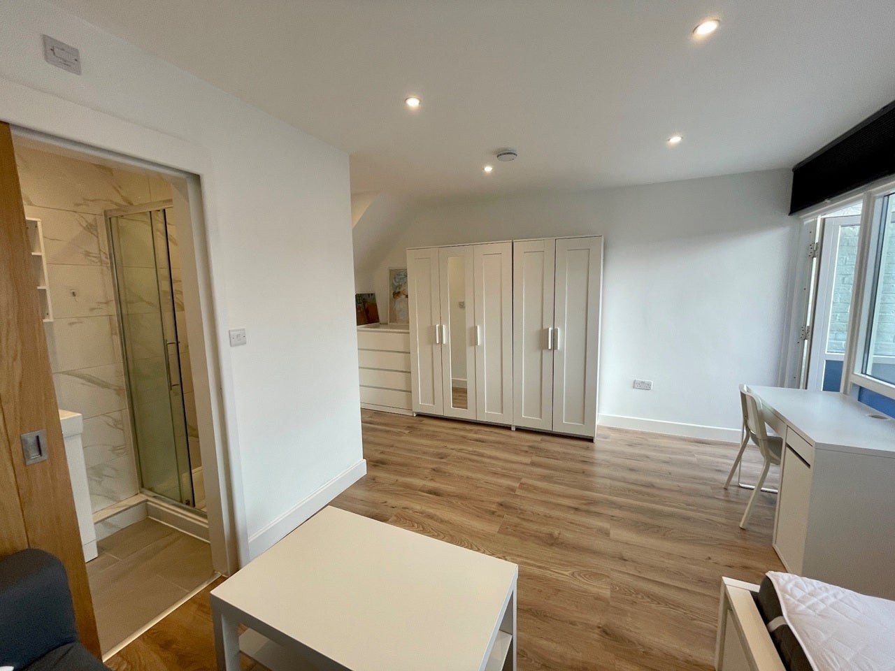 Room Brodie Street in Greater London