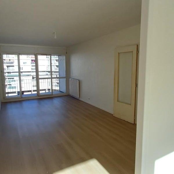Appartement Place de la Convention à Échirolles