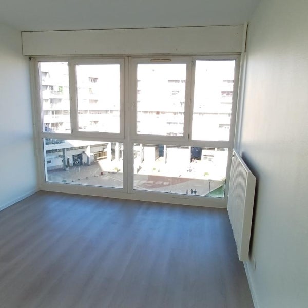 Appartement Place de la Convention à Échirolles