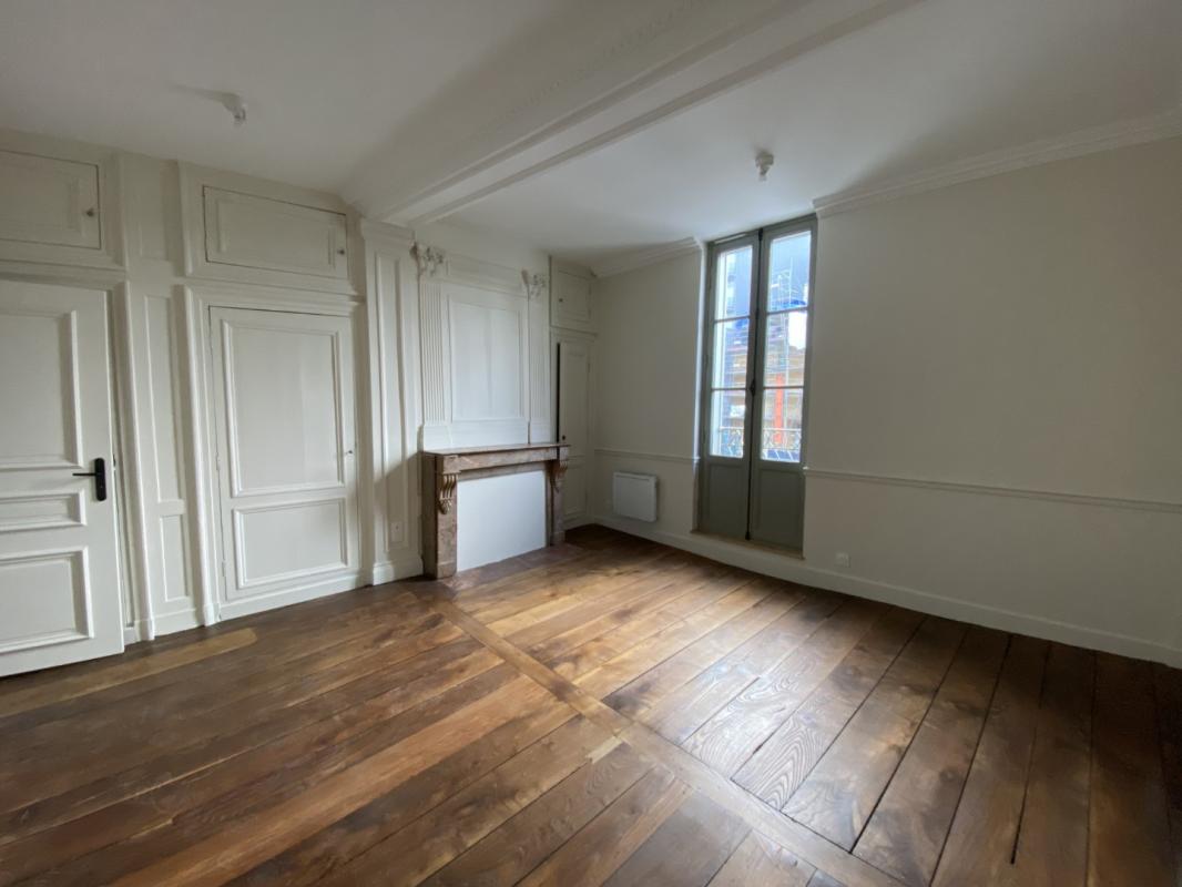 Appartement Place des Lices à Rennes