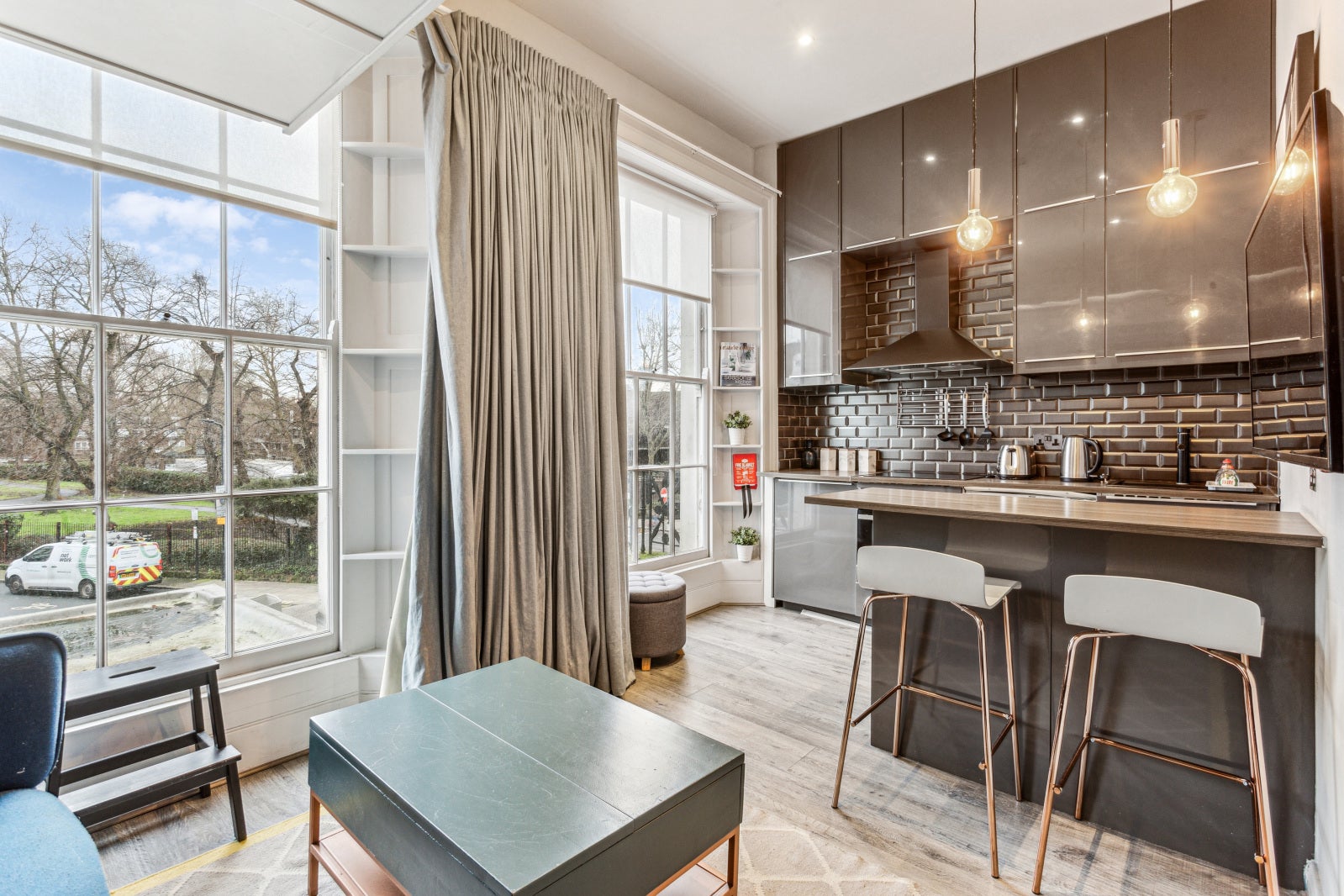 Flat Oakley Square in Greater London