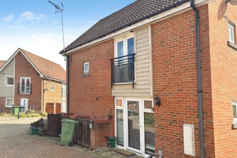 House Englefield Way in Basingstoke and Deane