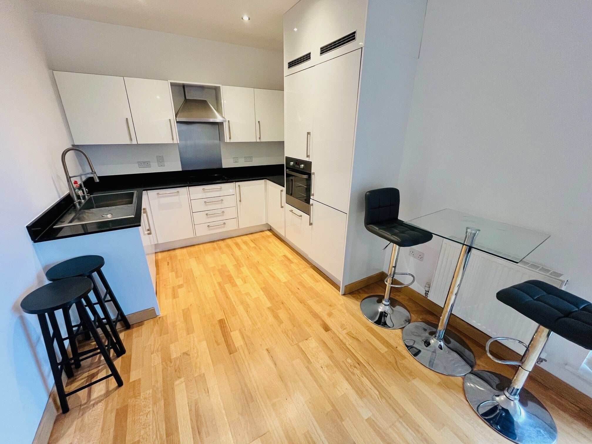 Flat Sutton Road in Southend-on-Sea