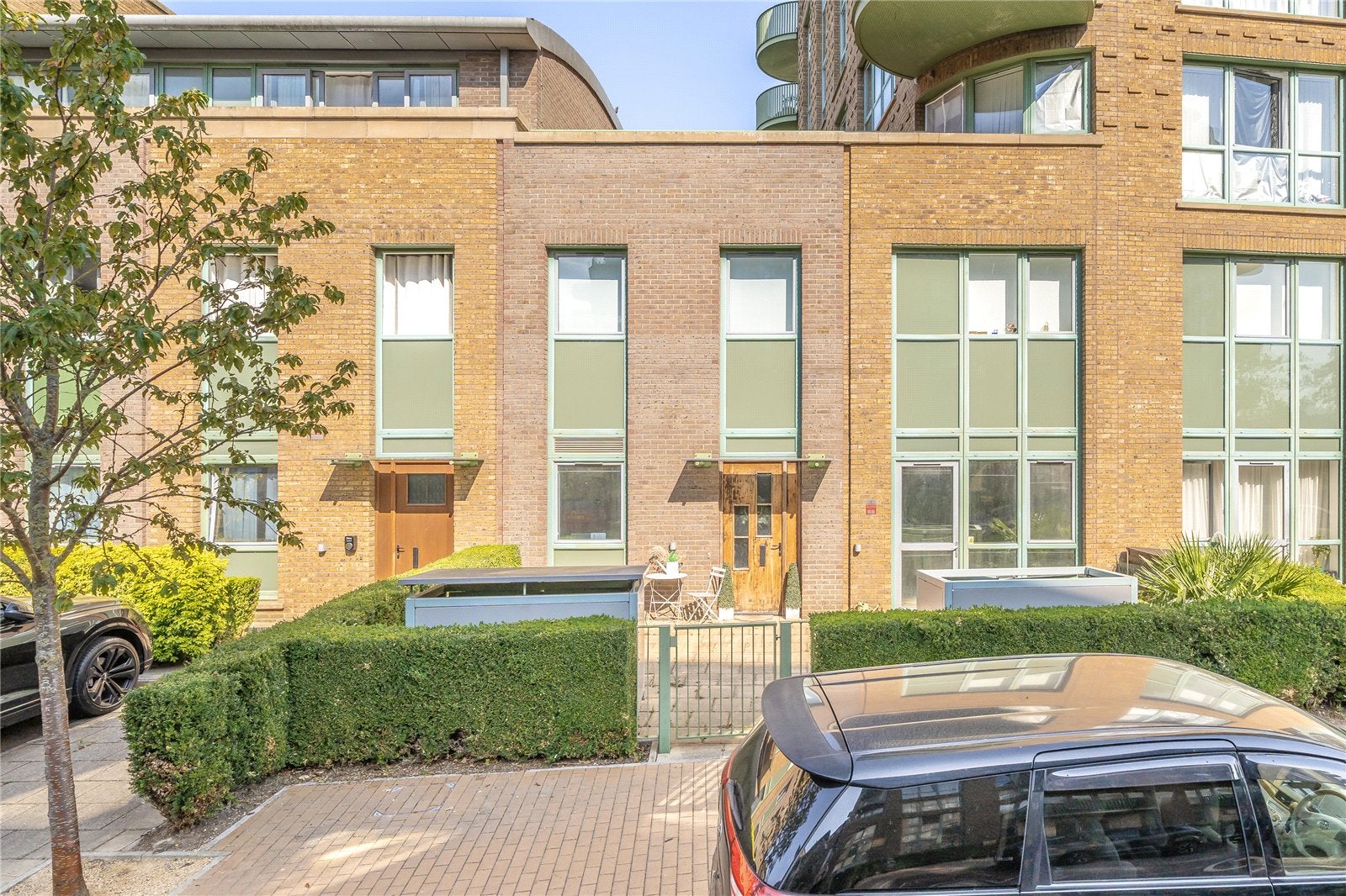 Flat Ottley Drive in Greater London