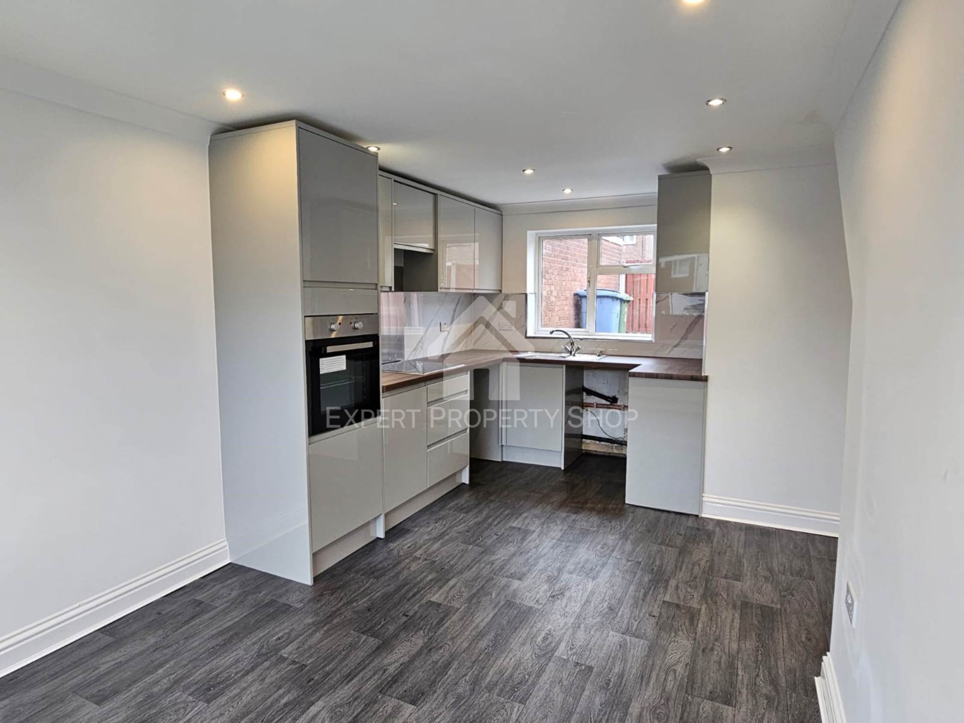 House Greenacre Road in Bassetlaw