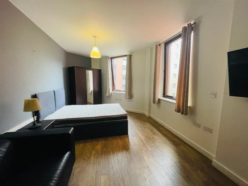 Flat Moorfields in Liverpool