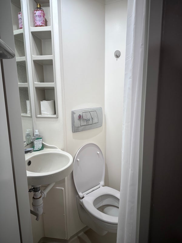 Room St. John Street in Greater London