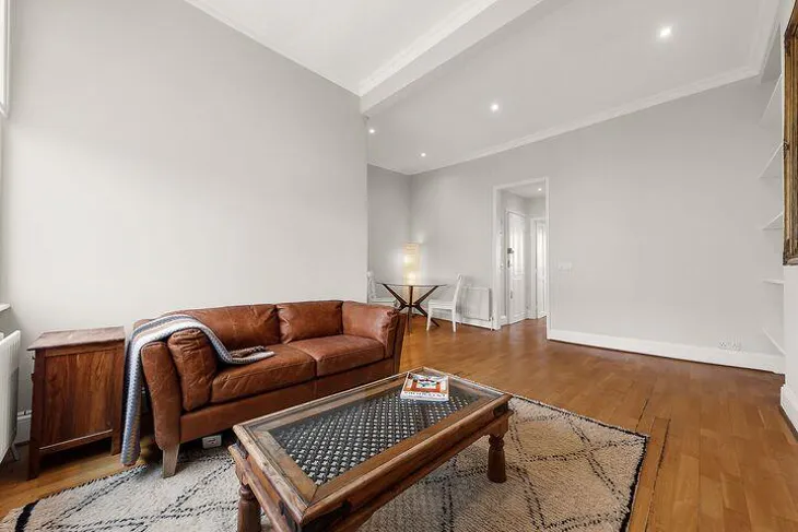Flat Chepstow Villas in Greater London