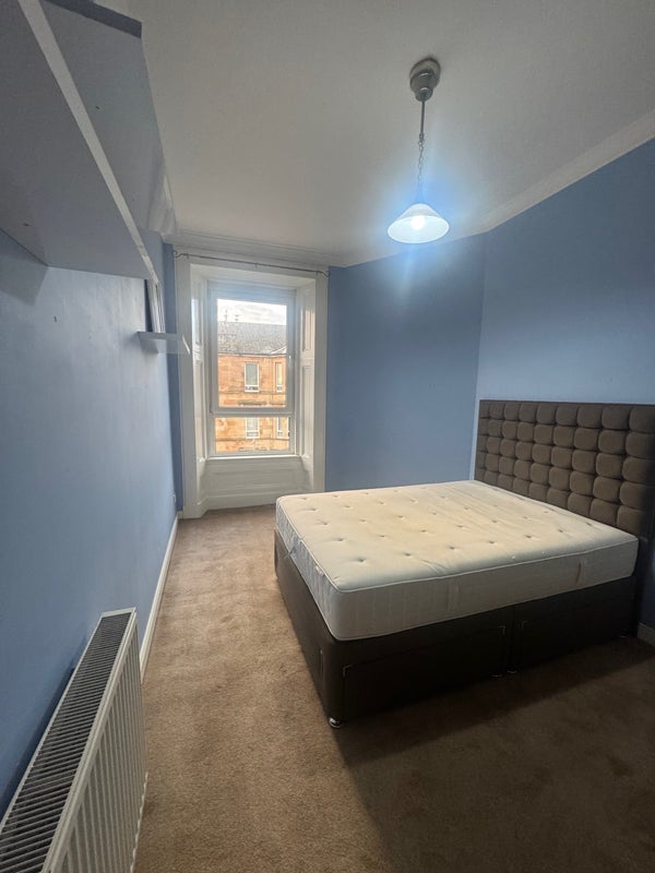 Room Armadale Street in Glasgow