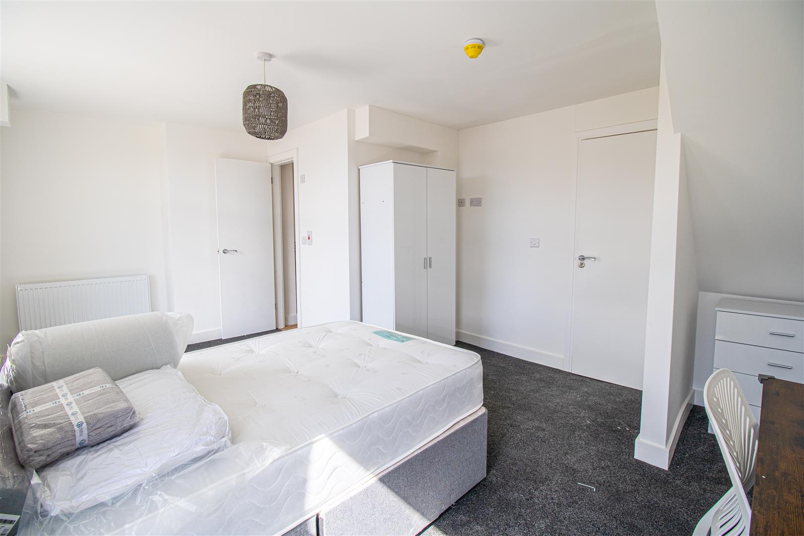 Room Adelphi Street in Preston